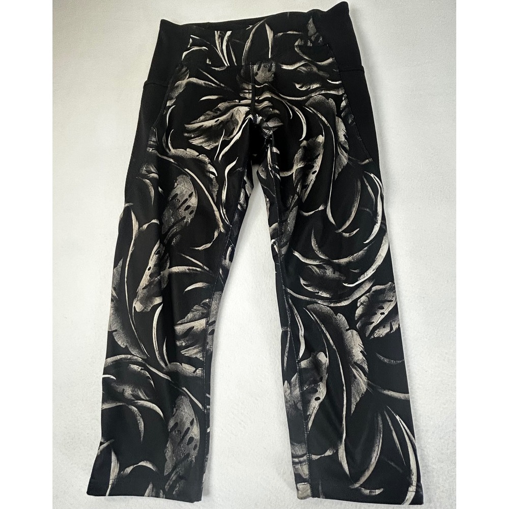 Tek Gear Workout Gear Women's Leggings‎ Black Leaf Print Athletic Pants Size L